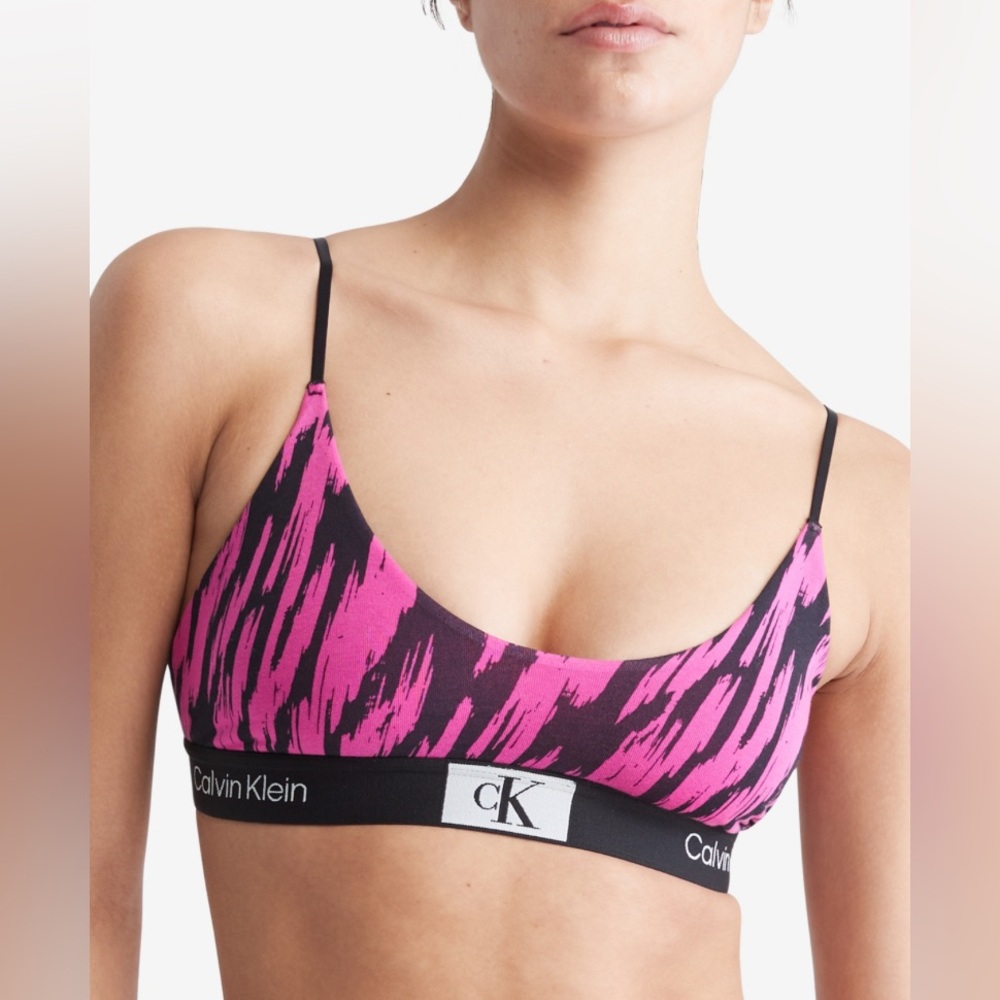 Calvin Klein 1996 Unlined Bralette Blk & Pink Animal Print Size Medium